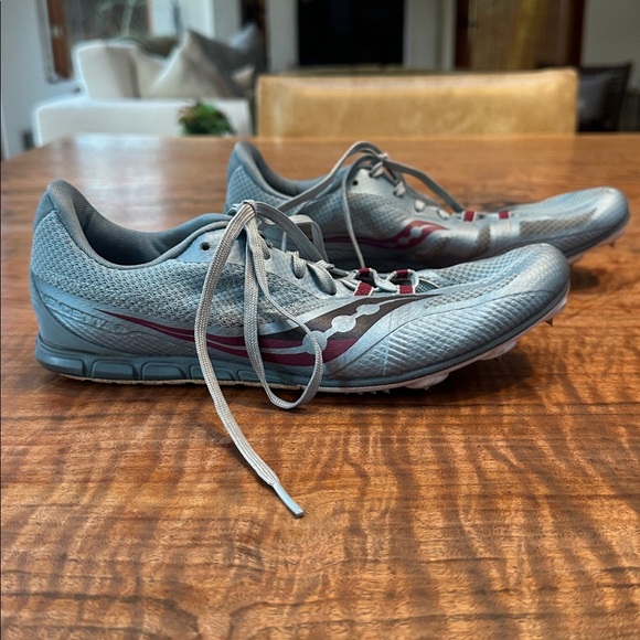 Saucony Racing Spikes - Picture 3 of 12